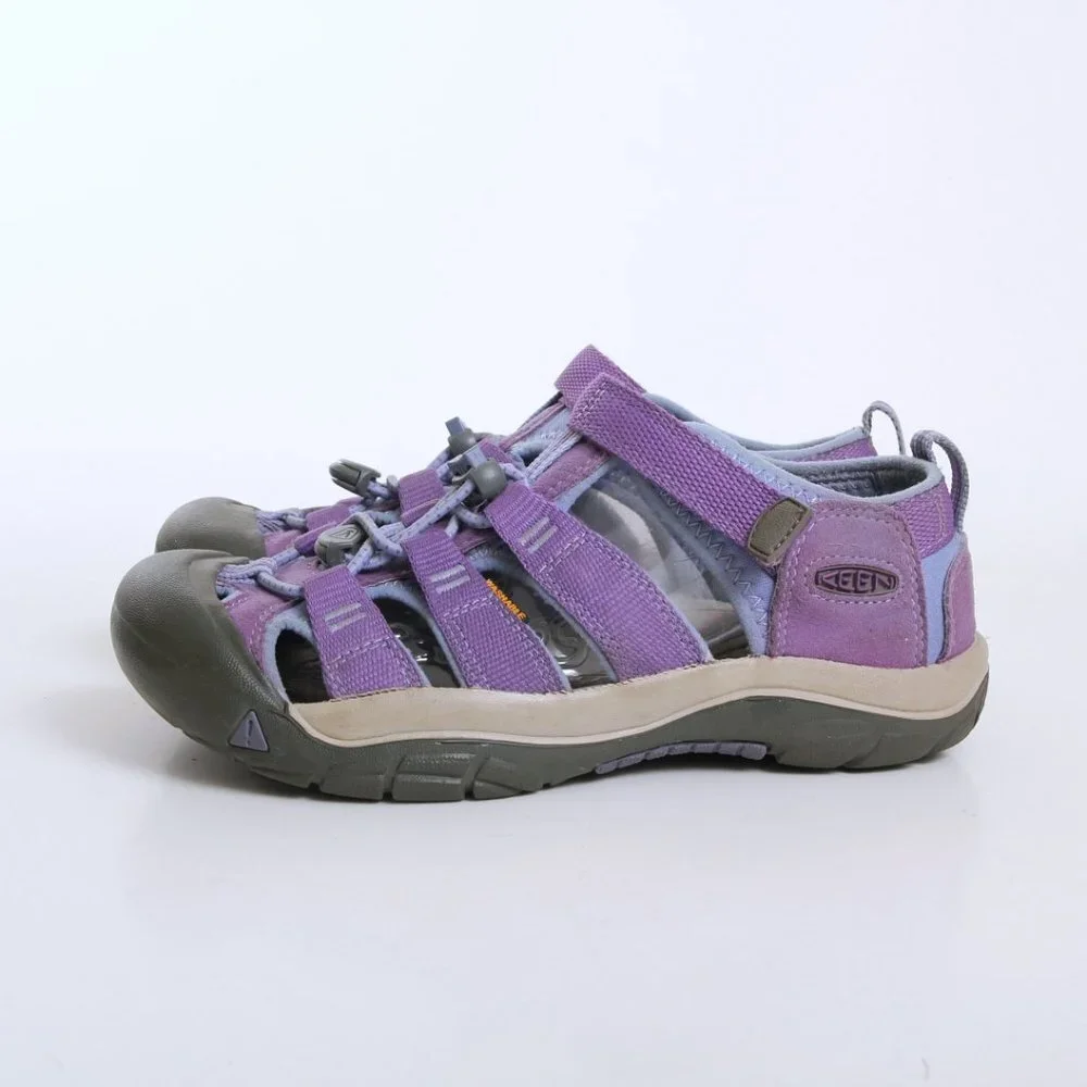Keen kid size